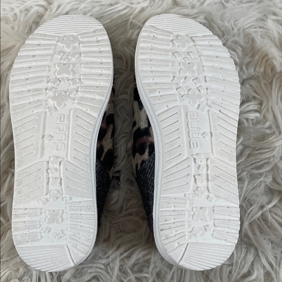 HEY DUDE Wendy Patchwork Java Animal Print Lightweight Slip On Comfy Size 5 NEW - Picture 10 of 15